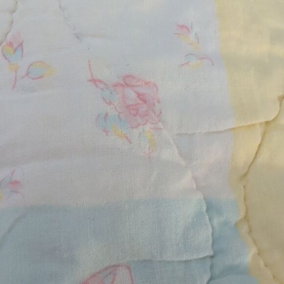 Antique pastel kitty cat & dog patchwork quilt - Picture 8 of 12
